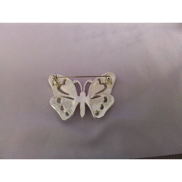 Vintage Silver Tone Butterfly Brooch With Rhinestones & Faux Pearl Accent - Picture 2 of 3